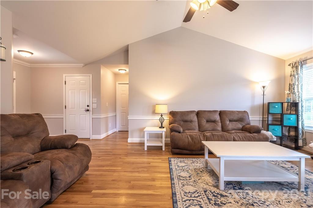 4735 County Home Road Conover, NC 28613 - Photo 5 of 33 Gallery Image 5