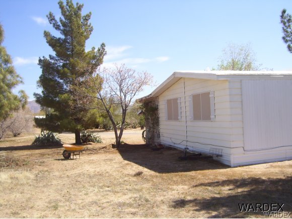3487 Magma Road Golden Valley, AZ 86413 - Photo 5 of 20