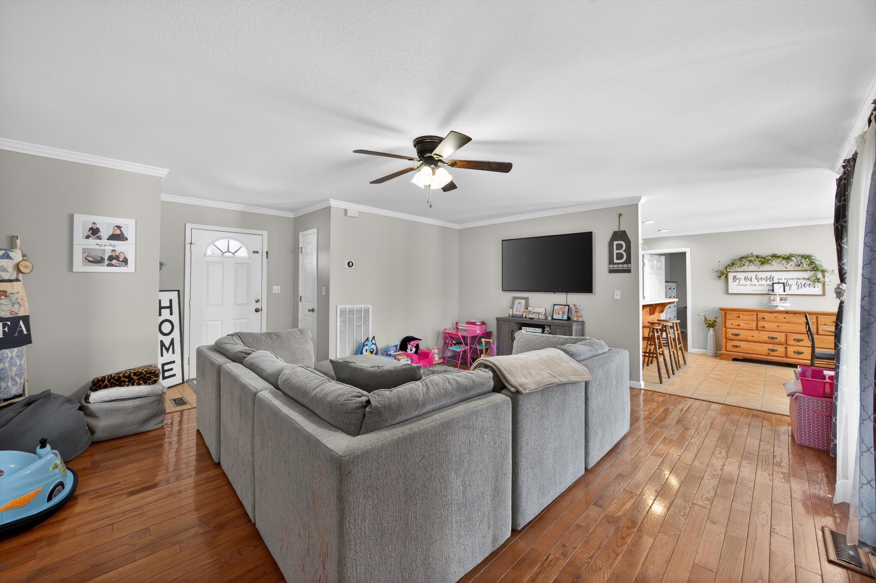 502 Concord Drive Dalton, GA 30721 - Photo 8 of 24 05-090A4059