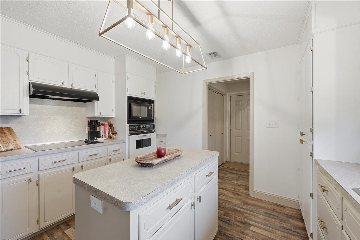 8077 Rice Lane Beaumont, TX 77705 - Photo 14 of 36