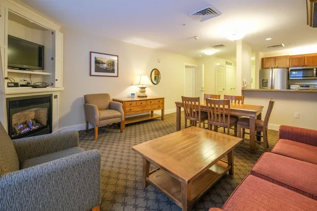 $540,000 | 717-719 Q1-4 Jackson Gore Adams House, Unit 717/719 Q14, Ludlow, VT 05149