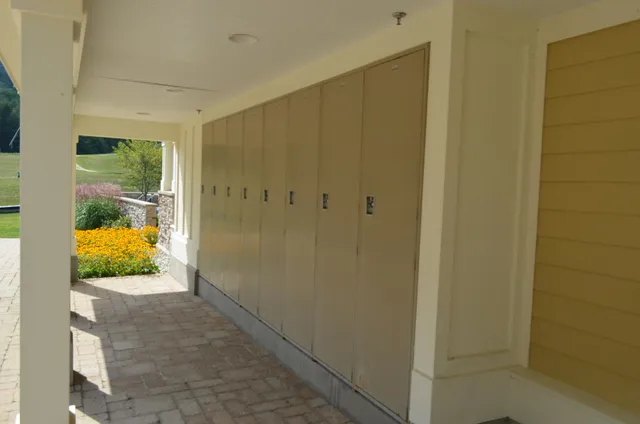 $540,000 | 717-719 Q1-4 Jackson Gore Adams House, Unit 717/719 Q14, Ludlow, VT 05149