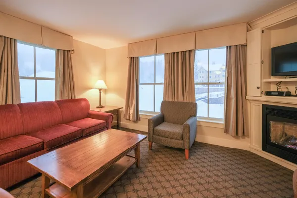 $540,000 | 717-719 Q1-4 Jackson Gore Adams House, Unit 717/719 Q14, Ludlow, VT 05149