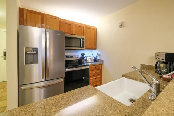 $540,000 | 717-719 Q1-4 Jackson Gore Adams House, Unit 717/719 Q14, Ludlow, VT 05149