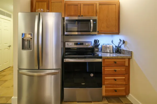 $540,000 | 717-719 Q1-4 Jackson Gore Adams House, Unit 717/719 Q14, Ludlow, VT 05149