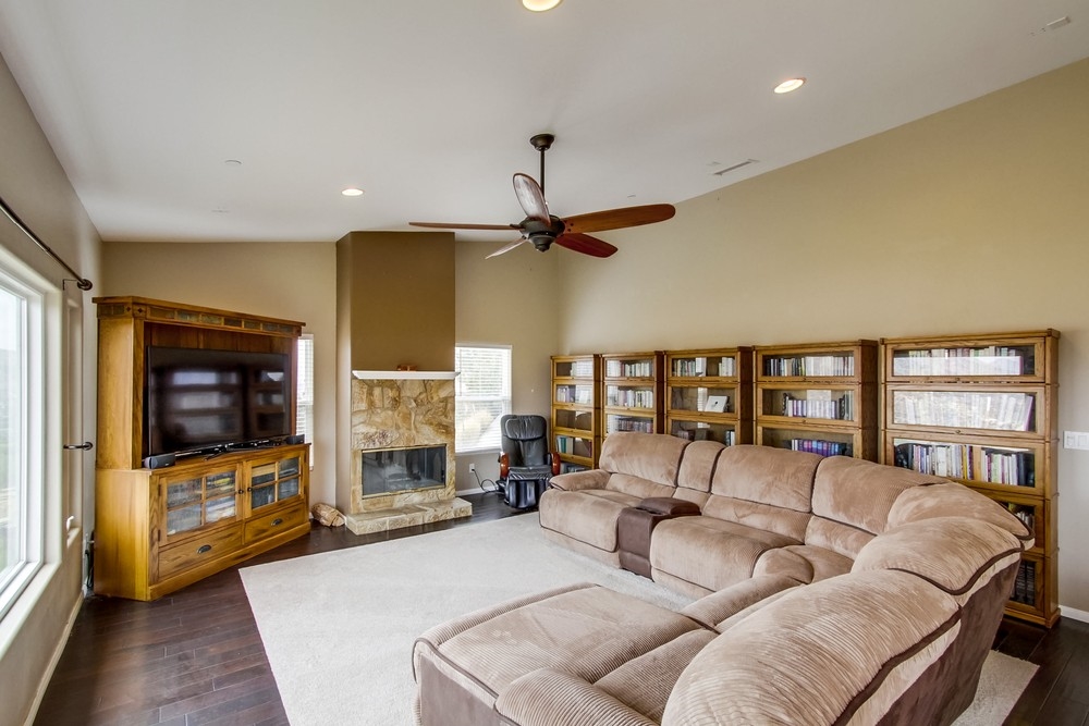 11786 Hi Ridge Road Lakeside, CA 92040 - Photo 6 of 24