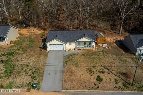 $262,500 | 1024 Rosella Drive, White Pine, TN 37890