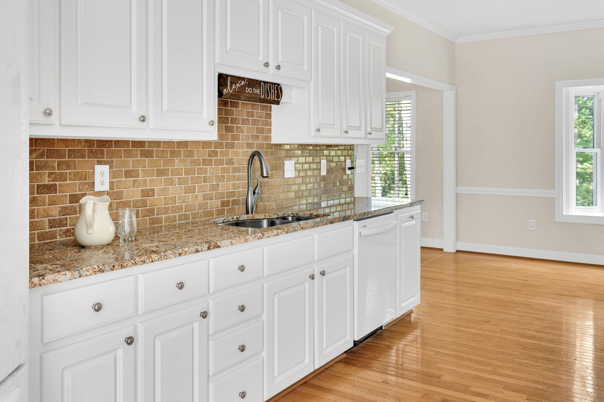 125 Lake Robinson Pointe Greer, SC 29651 - Photo 16 of 50