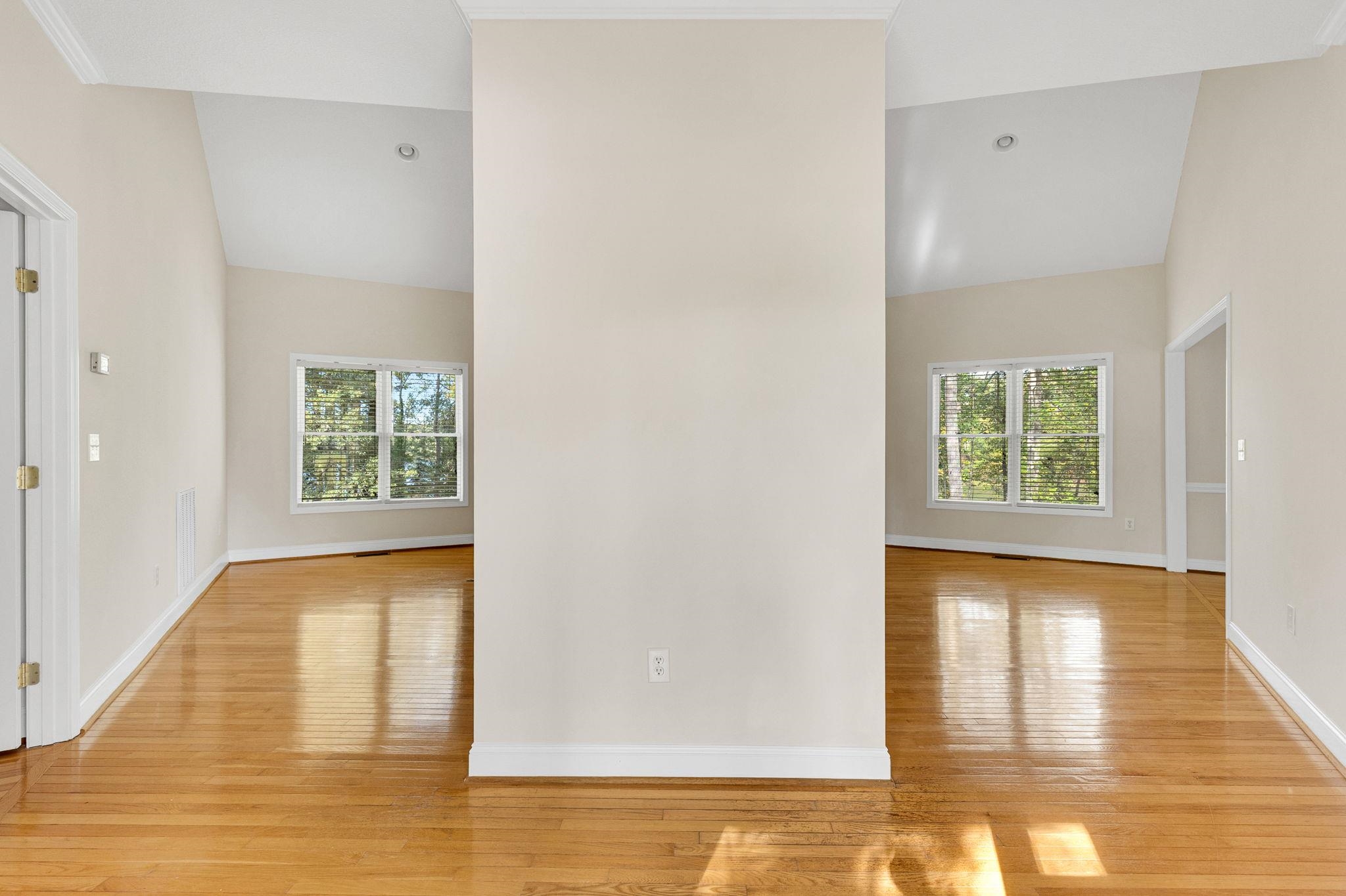 125 Lake Robinson Pointe Greer, SC 29651 - Photo 5 of 50