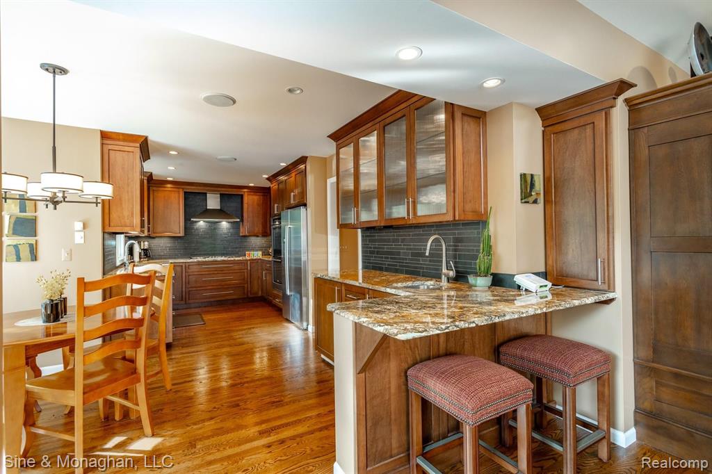 55 Shoreham Road Grosse Pointe Shores, MI 48236 - Photo 9 of 85