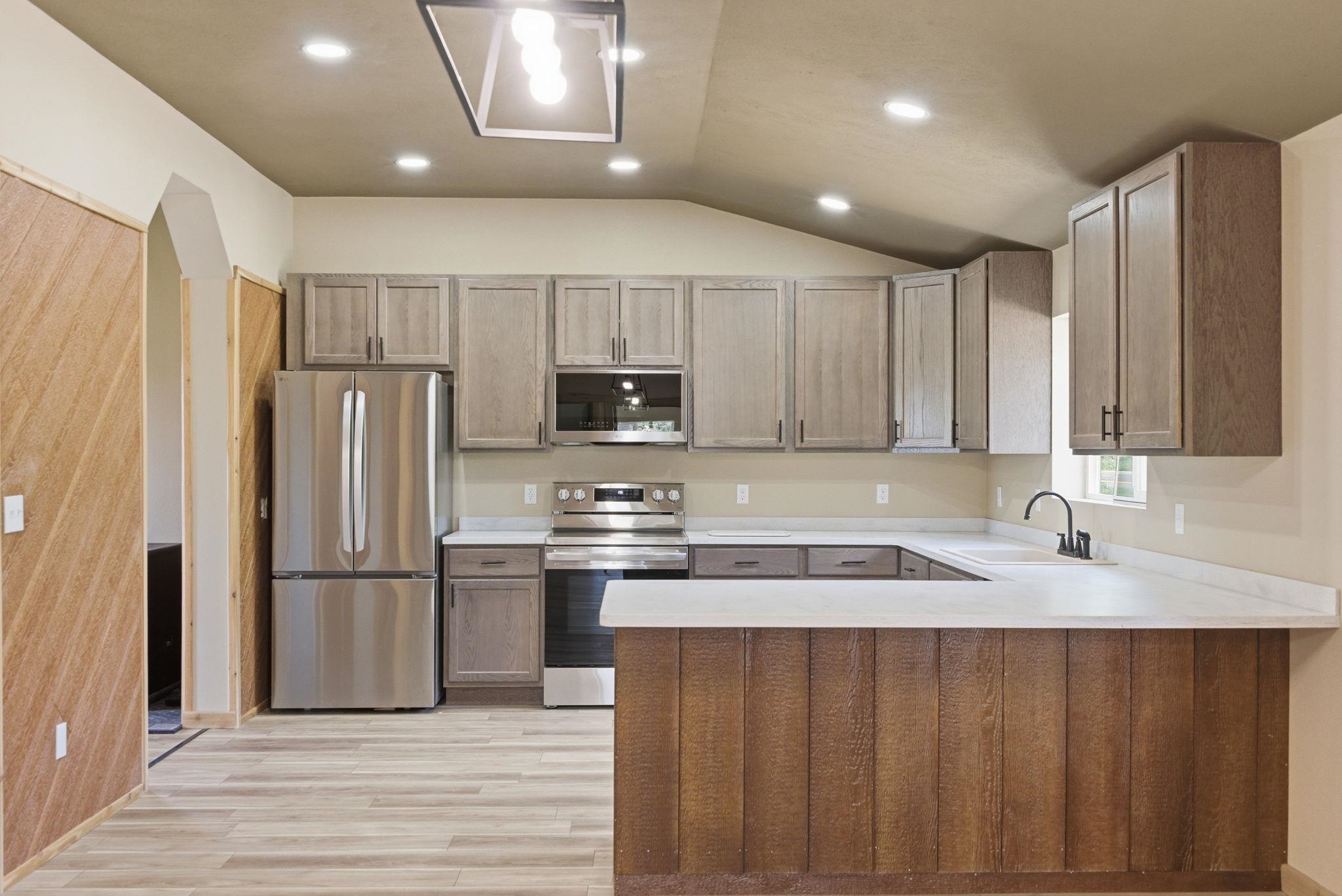 4250 Highway 231 Springdale, WA 99173 - Photo 11 of 36