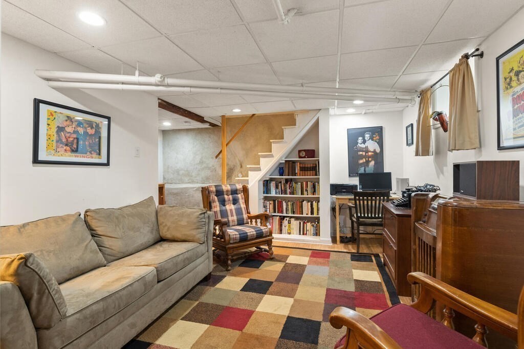 7 Appleton Street, Unit 7 Watertown, MA 02472 - Photo 28 of 32 Gallery Image 28