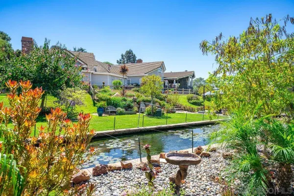 $2,600,000 | 1 Rollingview Lane, Fallbrook, CA 92028