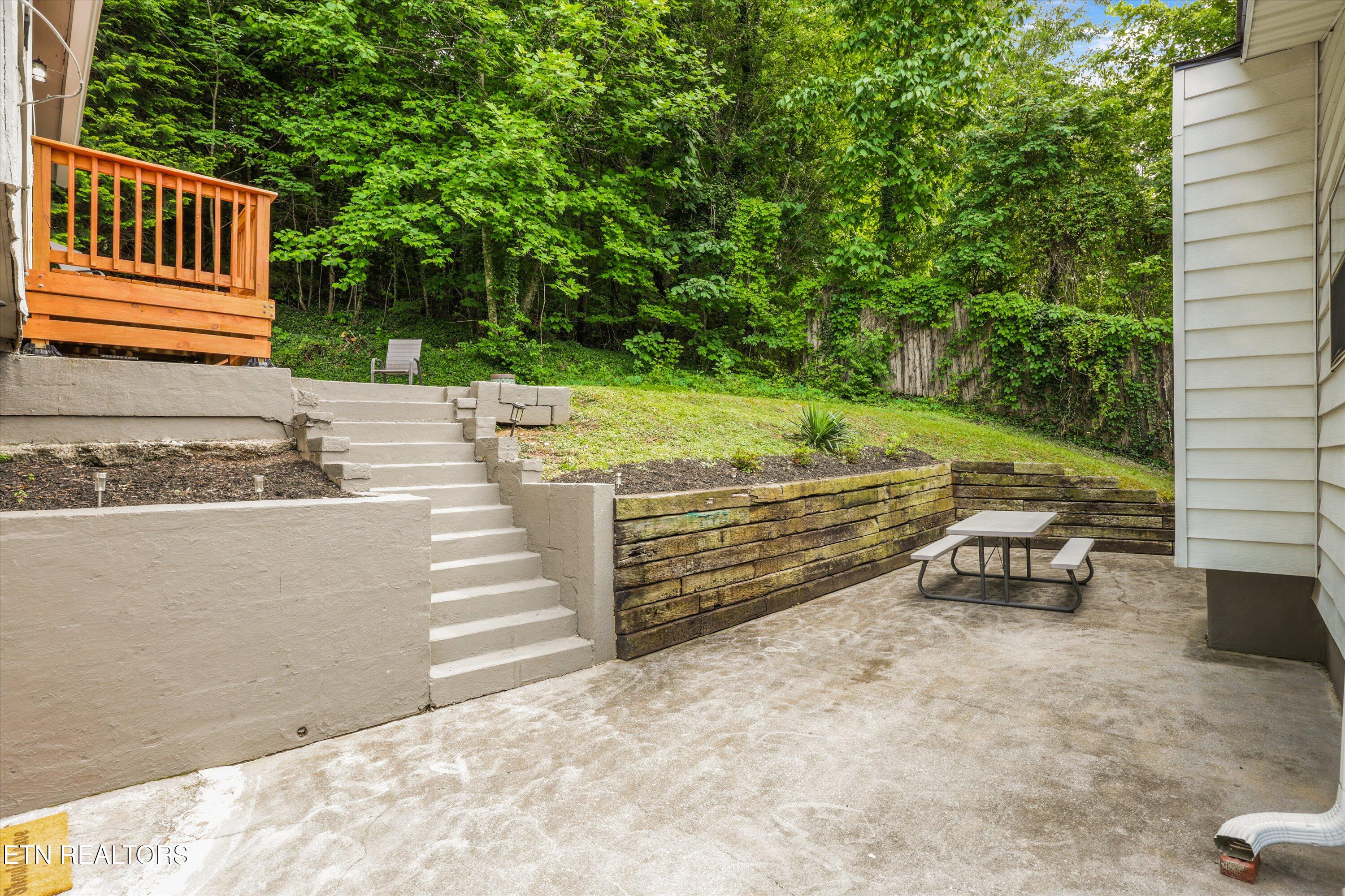 5524 Carter Road Knoxville, TN 37918 - Photo 44 of 57 Stairs To ADU