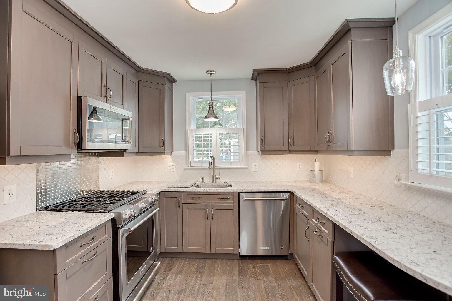603 Seena Road Baltimore, MD 21221 - Photo 25 of 49 Brookhaven Custom Cabinetry