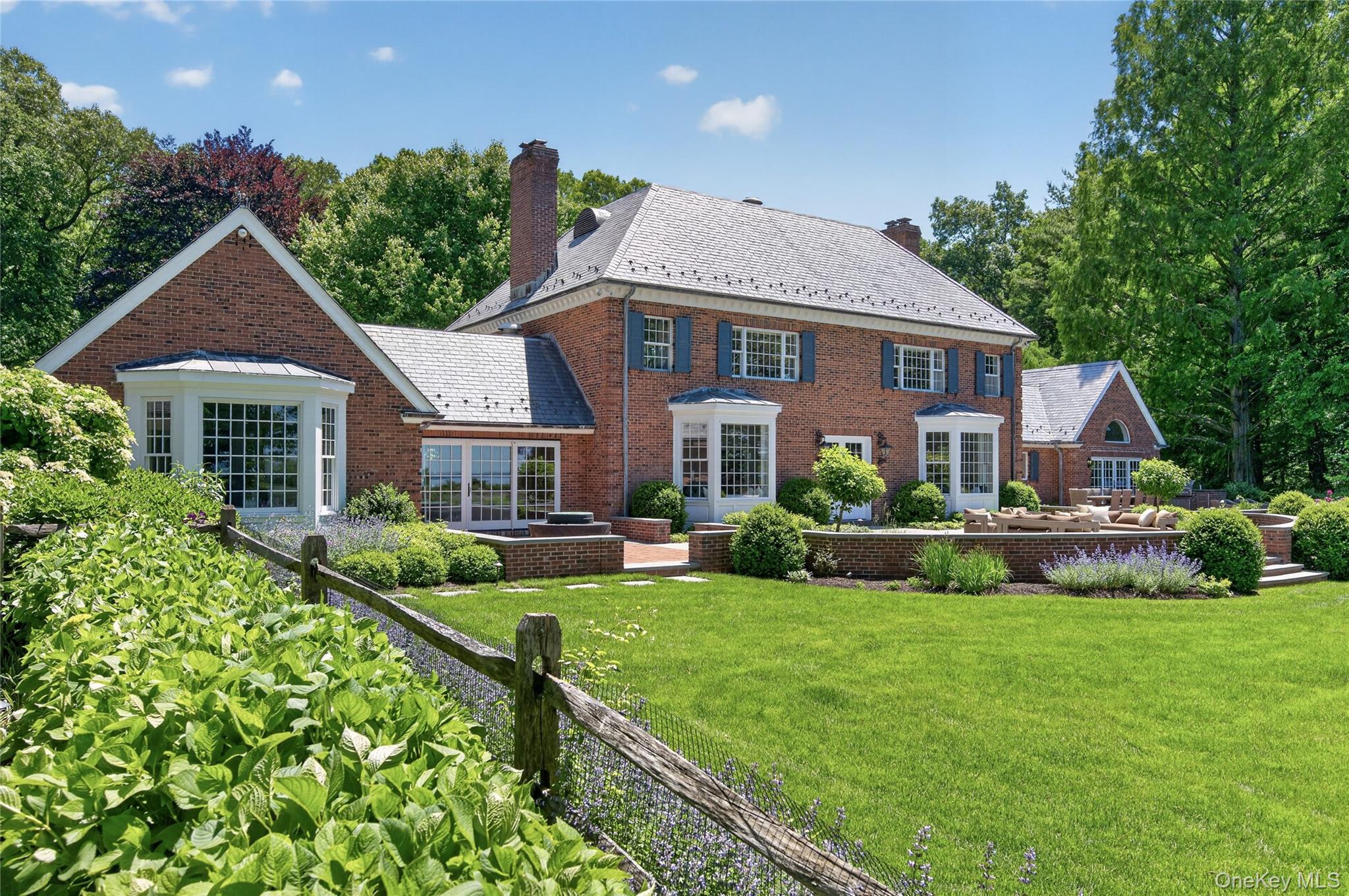 2 Lands End Road Locust Valley, NY 11560 - Photo 48 of 50 Gallery Image 48