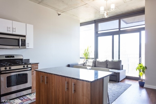 235 West Van Buren Street, Unit 2307 Chicago, IL 60607 - Photo 4 of 11