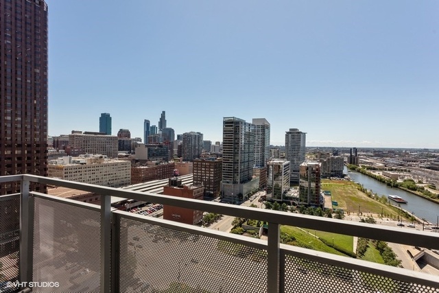 235 West Van Buren Street, Unit 2307 Chicago, IL 60607 - Photo 10 of 11