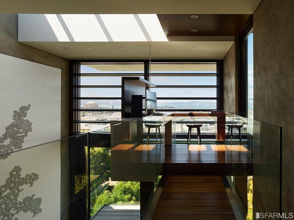 2626 Filbert Street San Francisco, CA 94123 - Photo 6 of 8 a view of a balcony