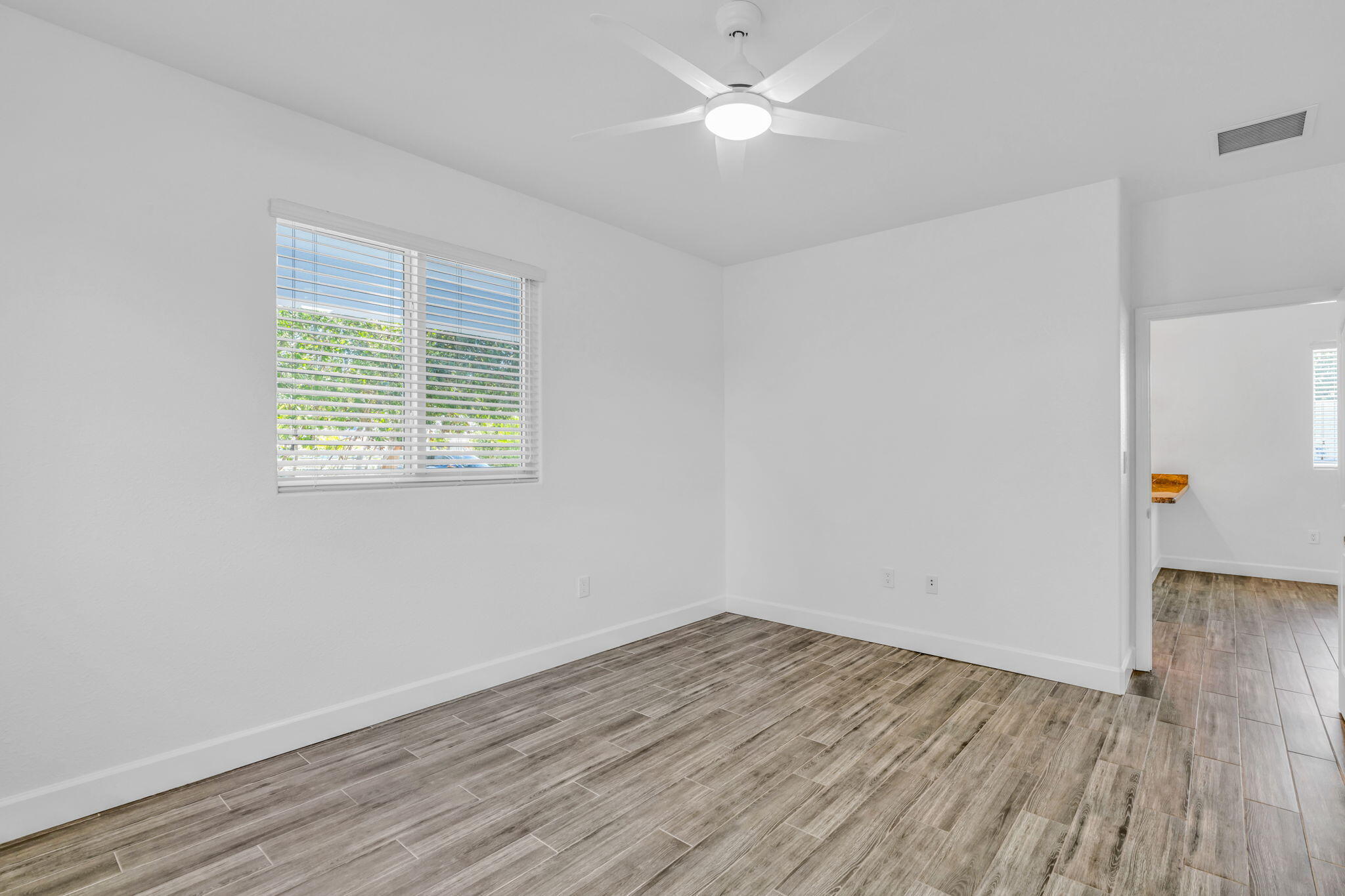 407 Collins Street Key Largo, FL 33037 - Photo 14 of 45 12-web-or-mls-407 Collins St - High Expo