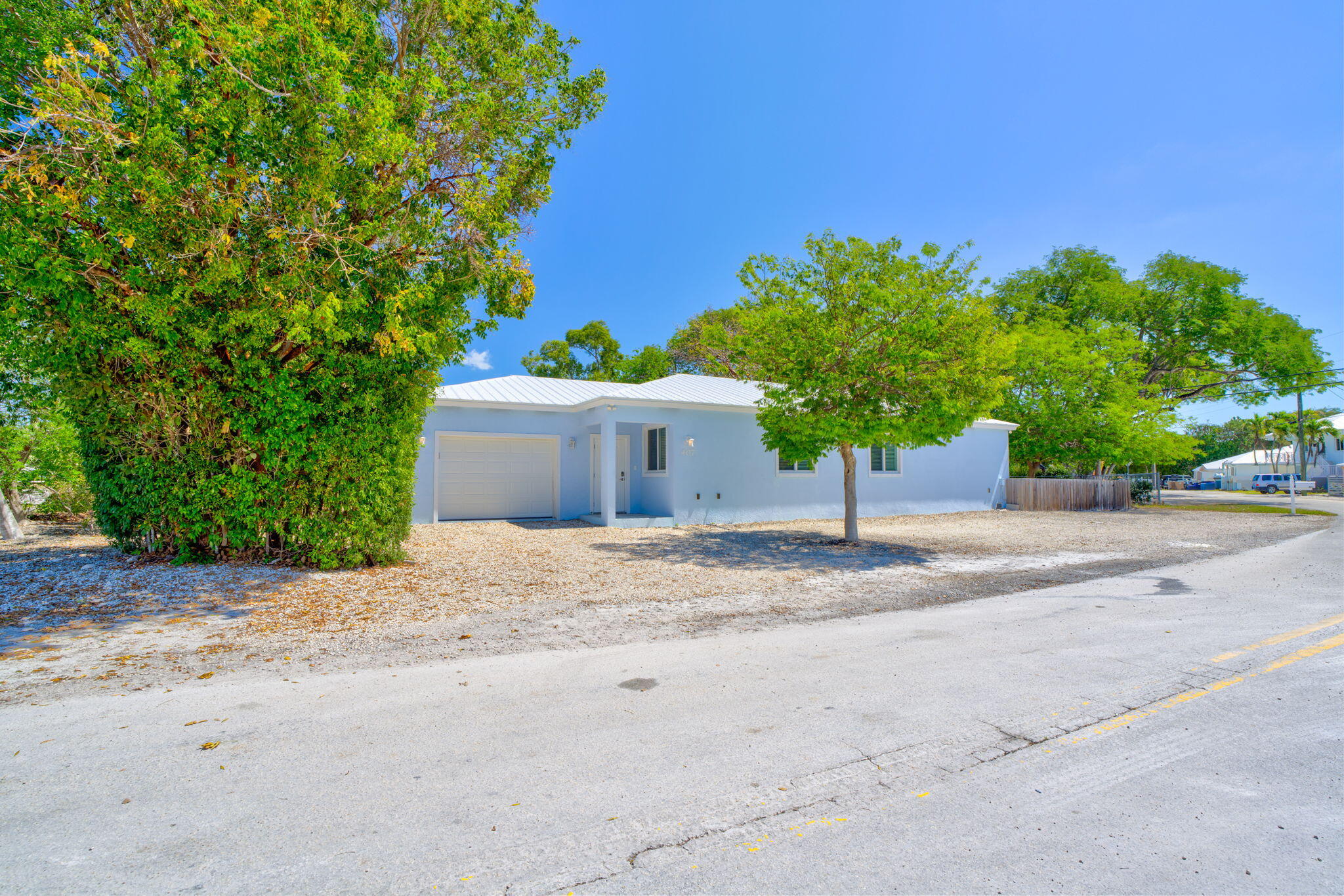 407 Collins Street Key Largo, FL 33037 - Photo 2 of 45 j