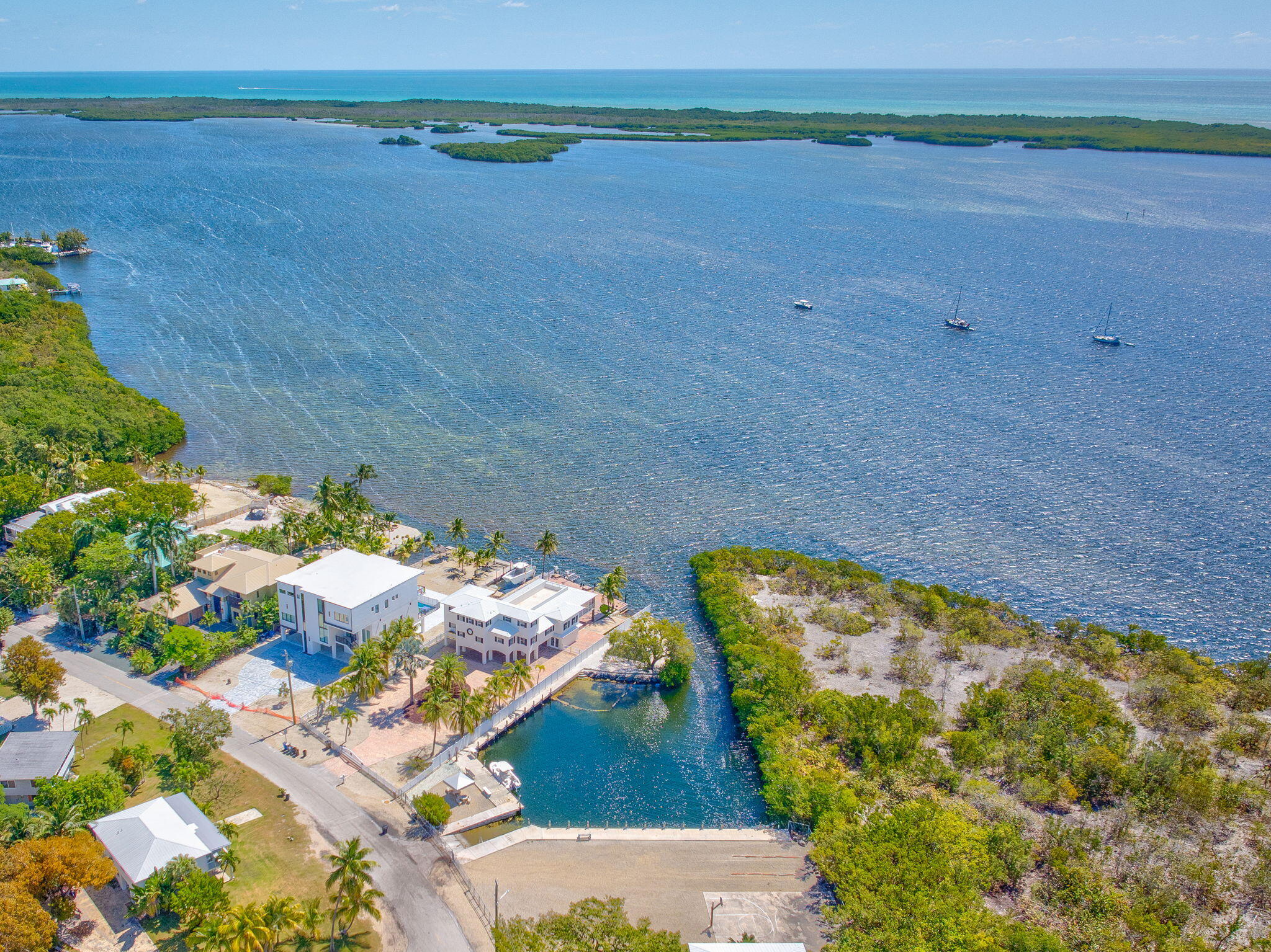 407 Collins Street Key Largo, FL 33037 - Photo 39 of 45 39-web-or-mls-407 Collins St - High Expo
