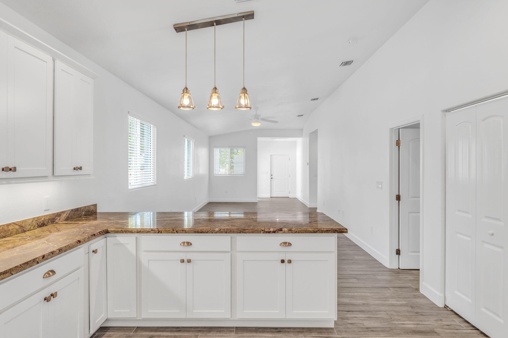 407 Collins Street Key Largo, FL 33037 - Photo 6 of 45 4-web-or-mls-407 Collins St - High Expos