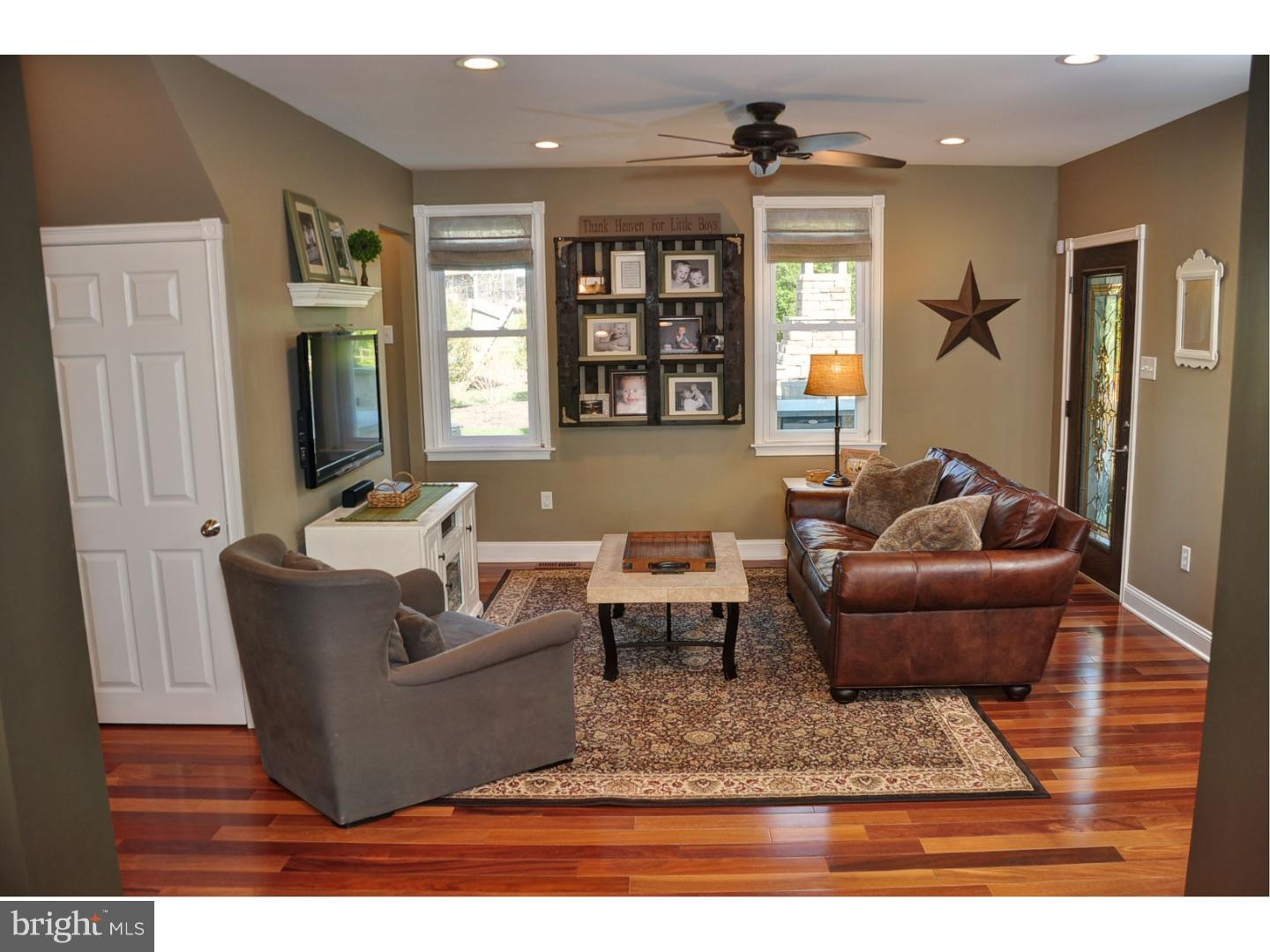 229 Alderfer Road Harleysville, PA 19438 - Photo 8 of 25 Family Room