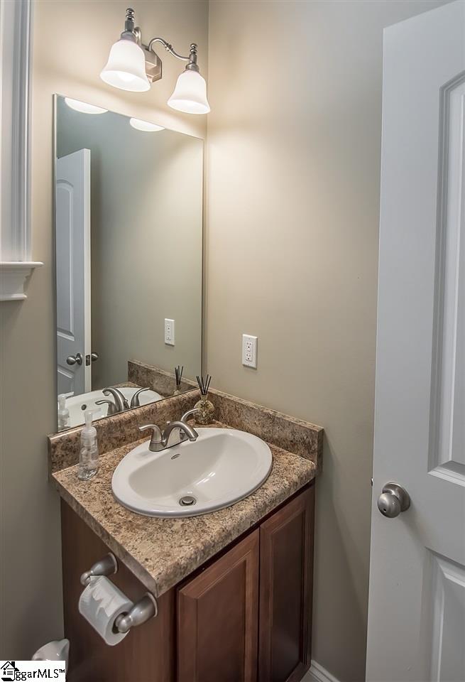 210 Quercus Run Fountain Inn, SC 29644 - Photo 14 of 33