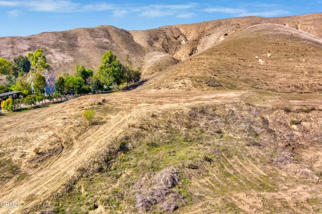a view of an outdoor space with a lake view