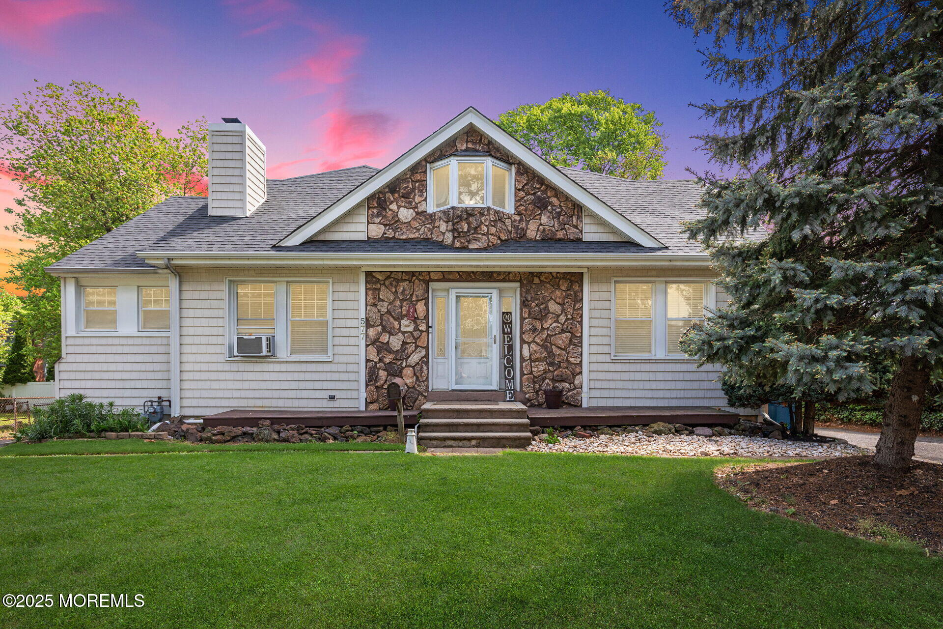 577 Holmdel Road Hazlet, NJ 07730 - Photo 1 of 42 001-1920x1280-photo