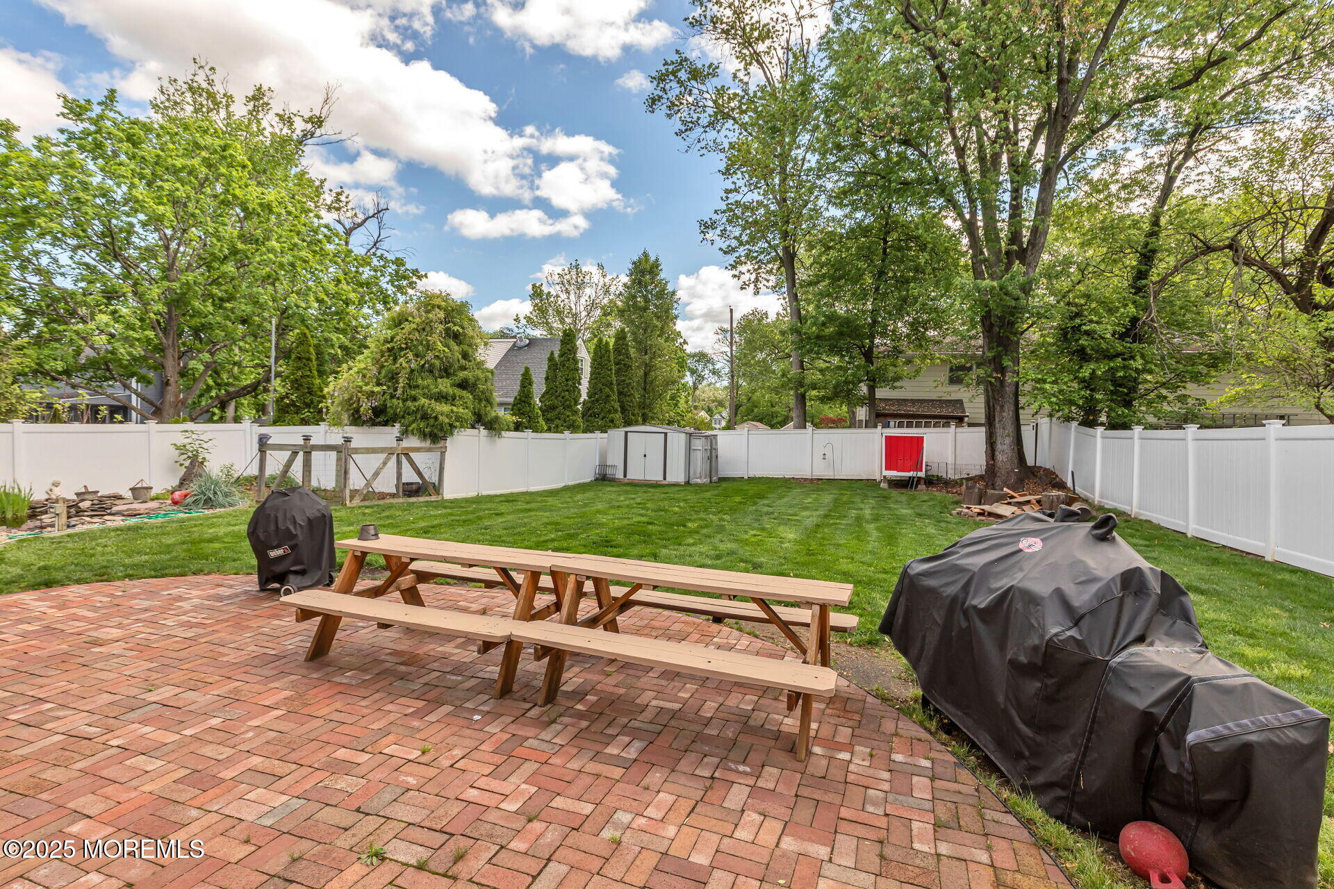577 Holmdel Road Hazlet, NJ 07730 - Photo 34 of 42 037-1920x1280-photo