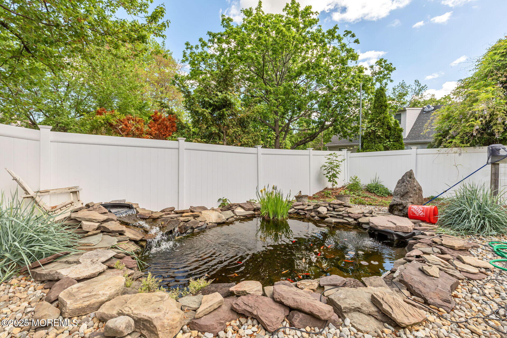 577 Holmdel Road Hazlet, NJ 07730 - Photo 37 of 42 039-1920x1280-photo