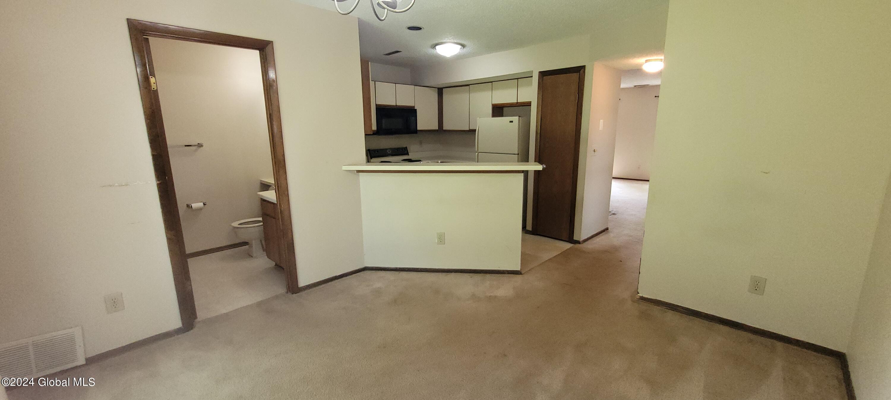 1 Hale Drive Halfmoon, NY 12065 - Photo 17 of 36 20240528_123911