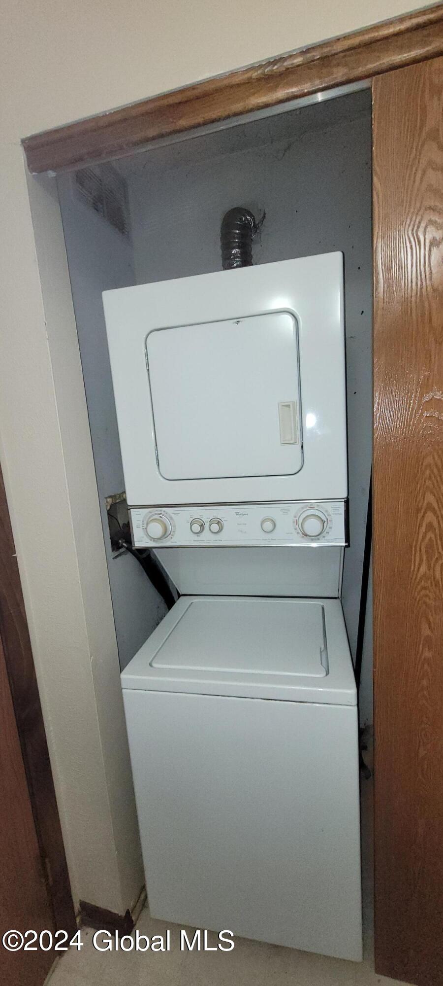 1 Hale Drive Halfmoon, NY 12065 - Photo 19 of 36 20240528_123949