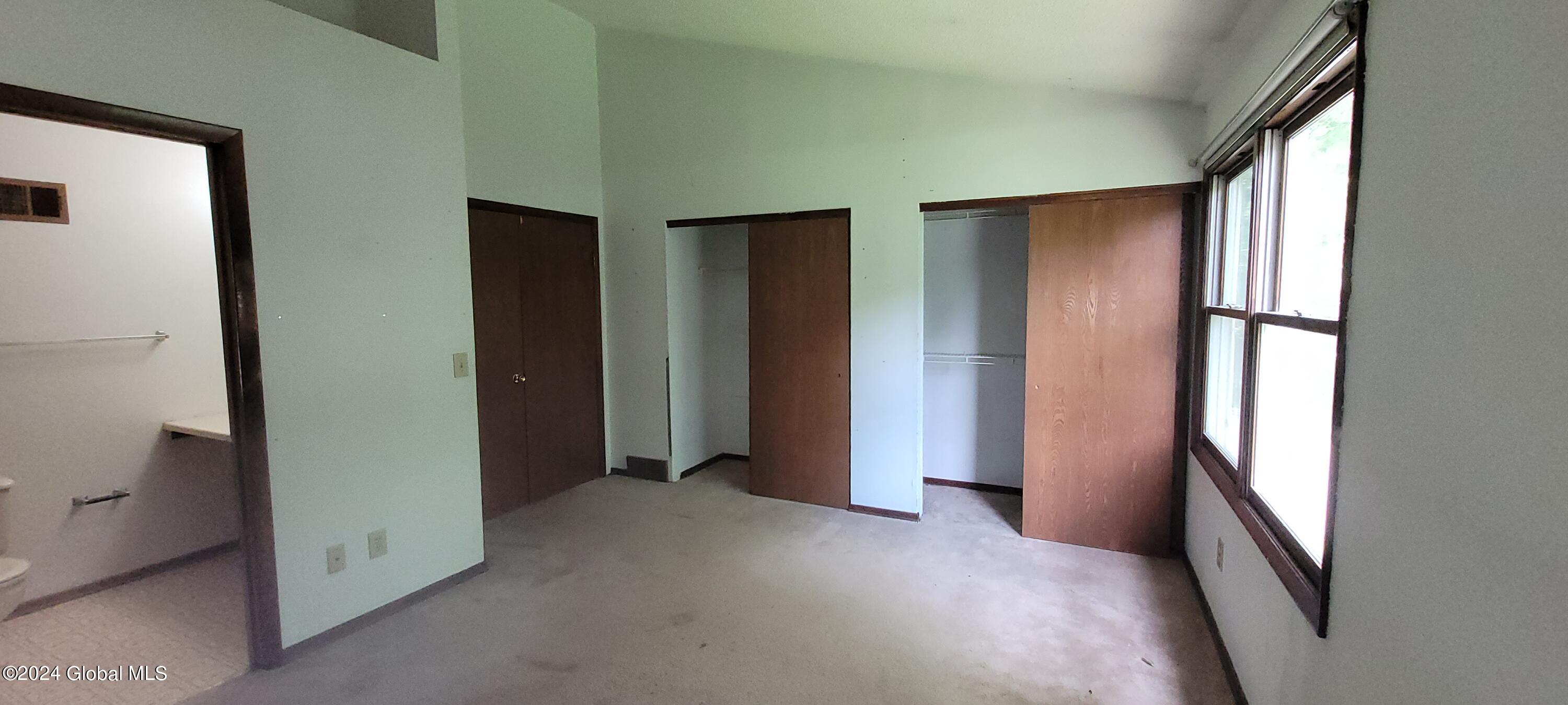 1 Hale Drive Halfmoon, NY 12065 - Photo 24 of 36 20240528_124455