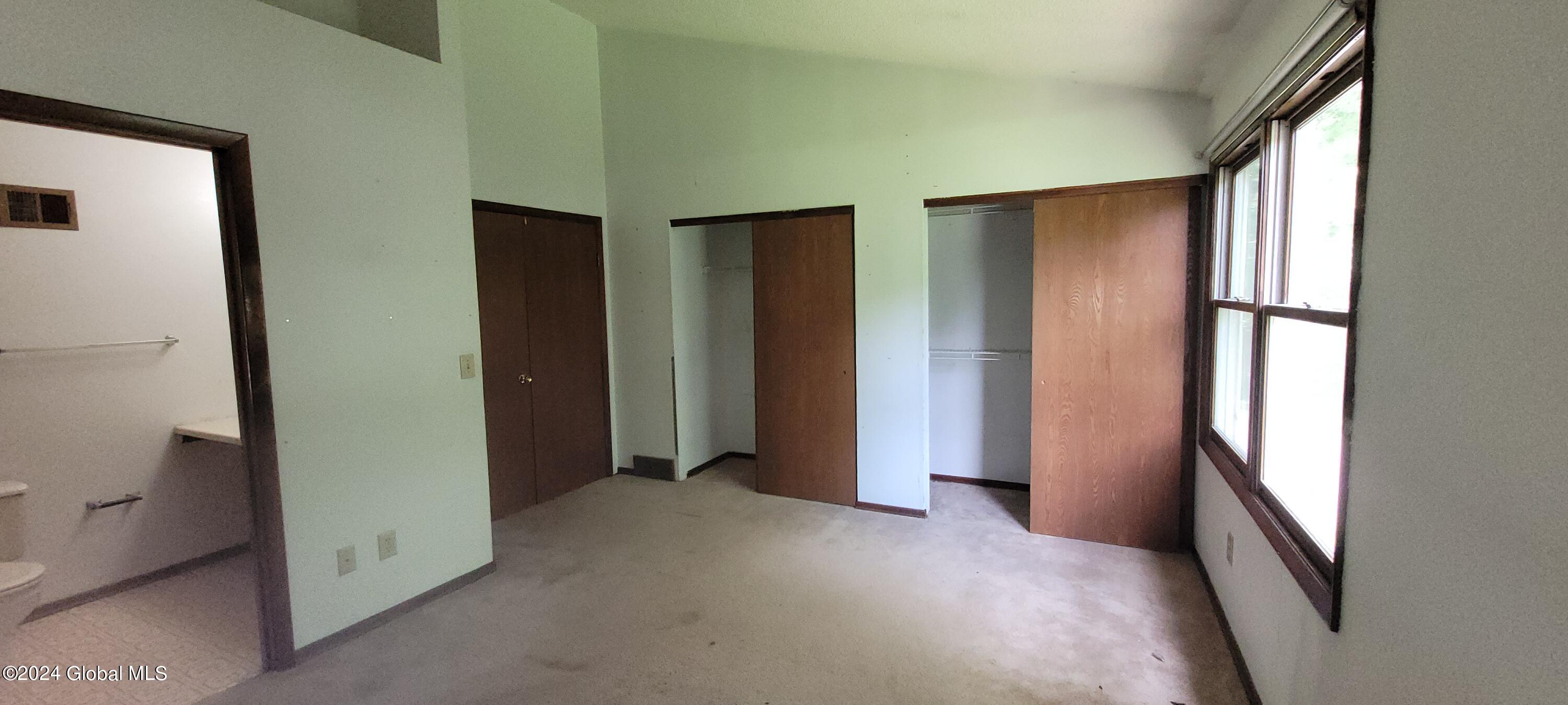 1 Hale Drive Halfmoon, NY 12065 - Photo 25 of 36 20240528_124456