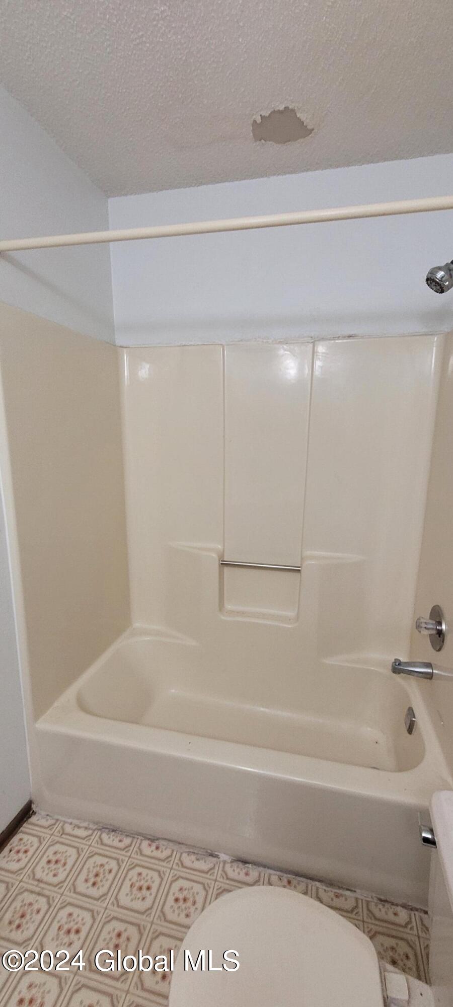 1 Hale Drive Halfmoon, NY 12065 - Photo 30 of 36 20240528_124408