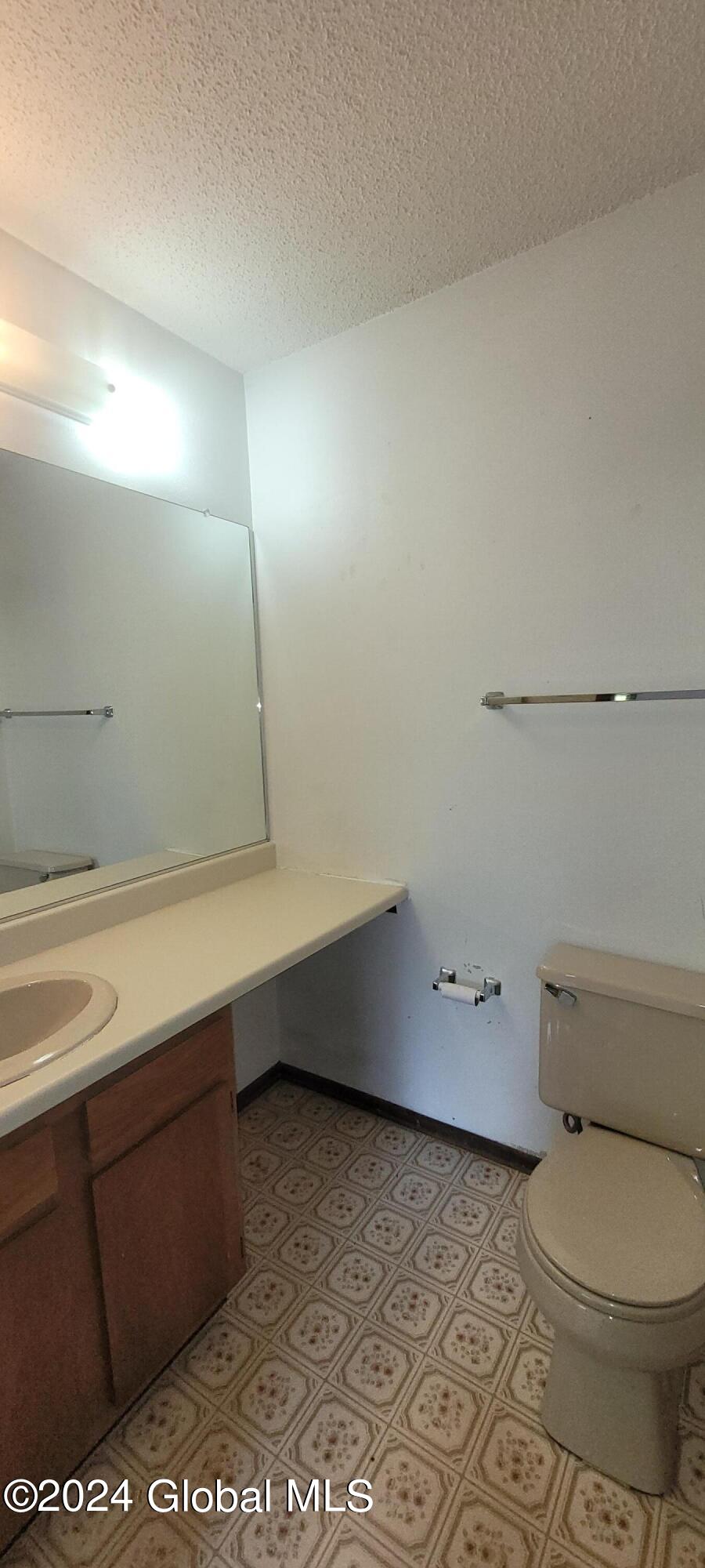 1 Hale Drive Halfmoon, NY 12065 - Photo 32 of 36 20240528_124639