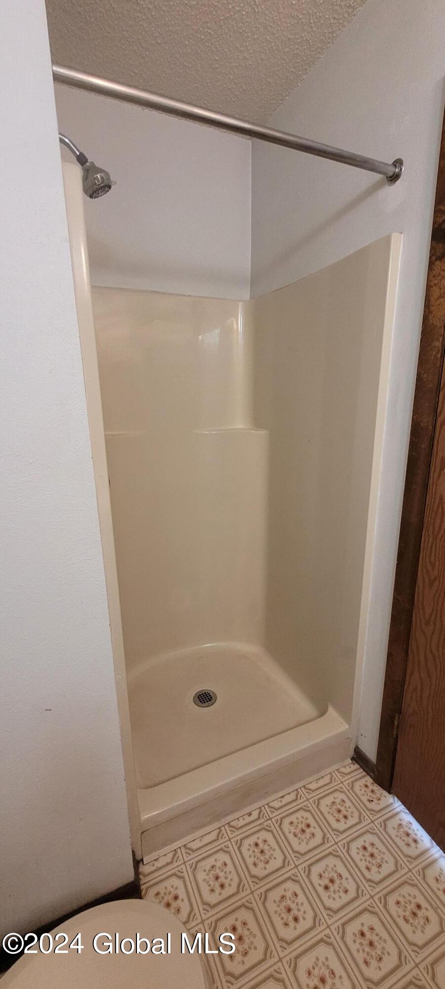 1 Hale Drive Halfmoon, NY 12065 - Photo 35 of 36 20240528_124650