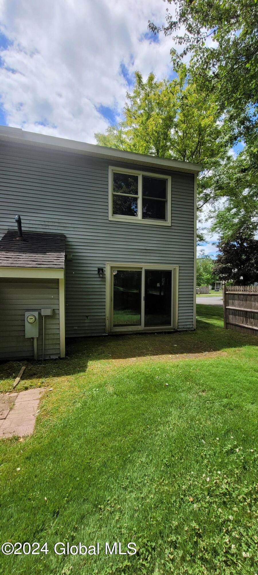 1 Hale Drive Halfmoon, NY 12065 - Photo 5 of 36 20240528_124049