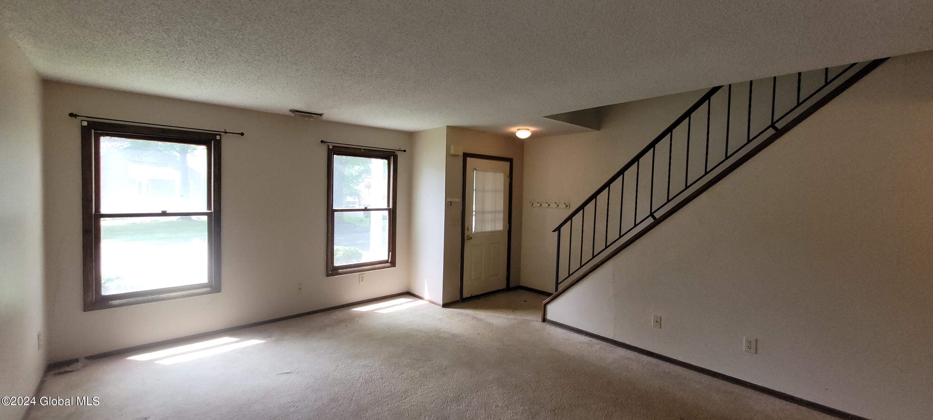 1 Hale Drive Halfmoon, NY 12065 - Photo 6 of 36 20240528_123718