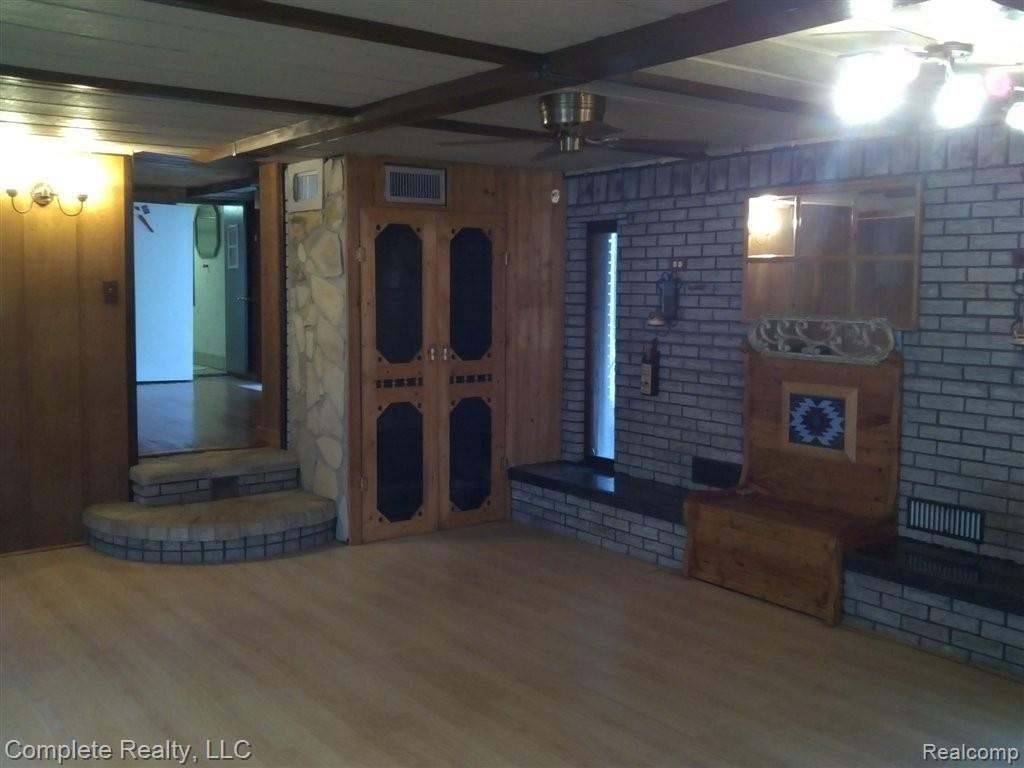 3930 Curtis Road Birch Run, MI 48415 - Photo 6 of 25 2013-10-07 12.42.39.jpg