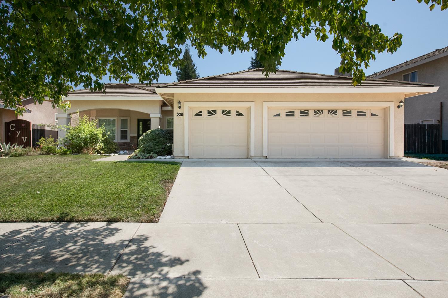 1829 Blevin Road Yuba City, CA 95993 - Photo 2 of 50 Gallery Image 2