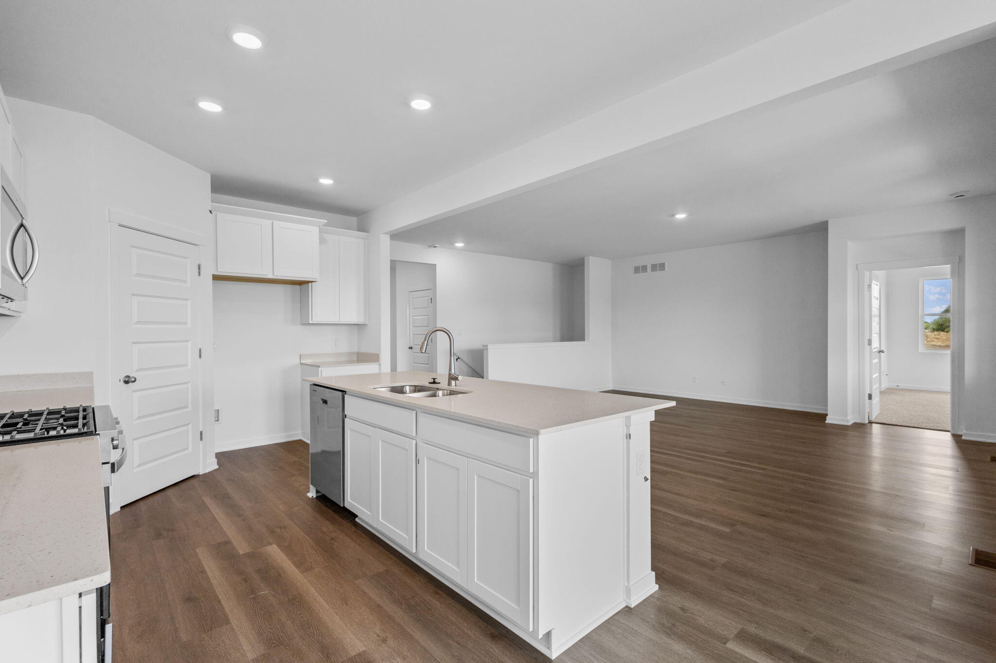 7786 West 106th Place Crown Point, IN 46307 - Photo 13 of 25 2048x1365