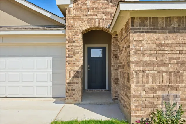 $1,975 | 1932 Marlin Spike Drive, Leander, TX 78641