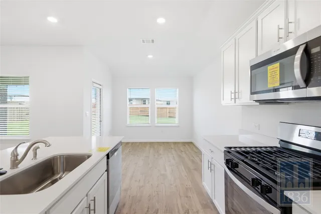 $1,975 | 1932 Marlin Spike Drive, Leander, TX 78641