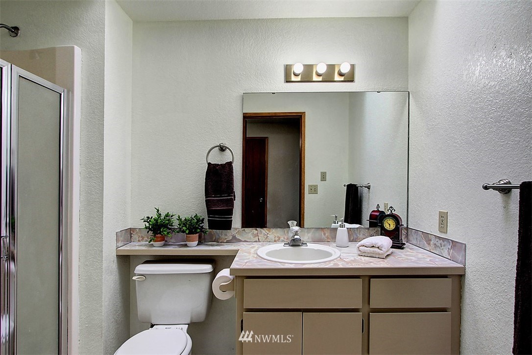 12304 Alexander Road Everett, WA 98204 - Photo 13 of 21