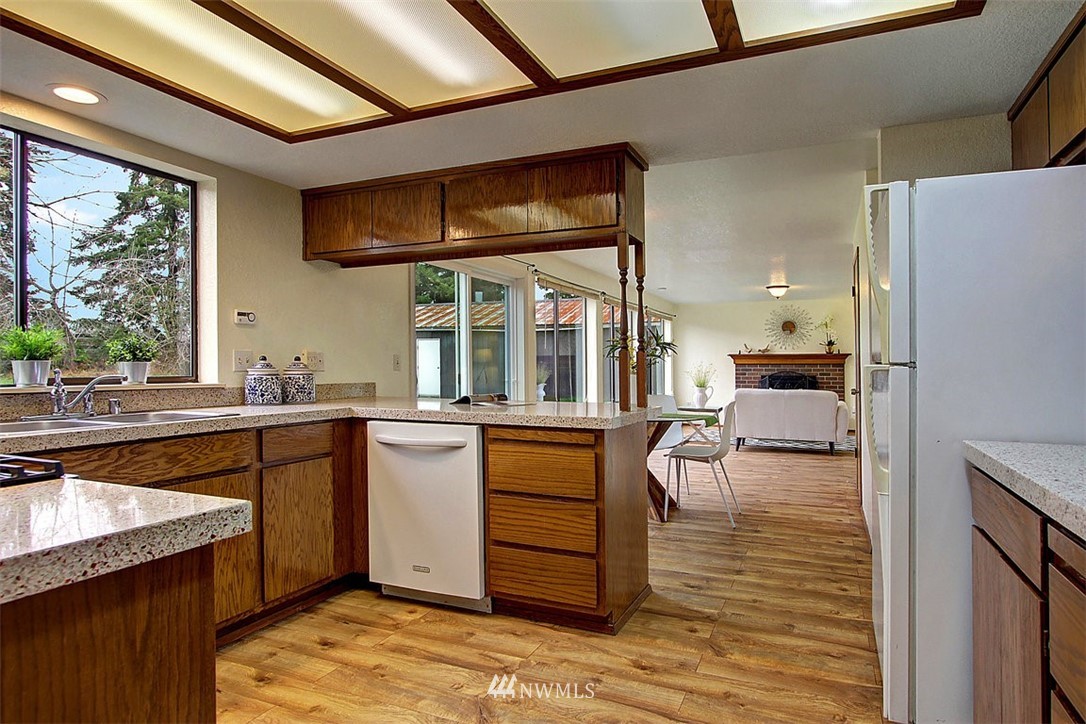 12304 Alexander Road Everett, WA 98204 - Photo 8 of 21