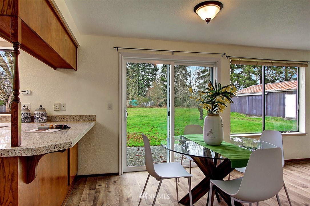 12304 Alexander Road Everett, WA 98204 - Photo 9 of 21